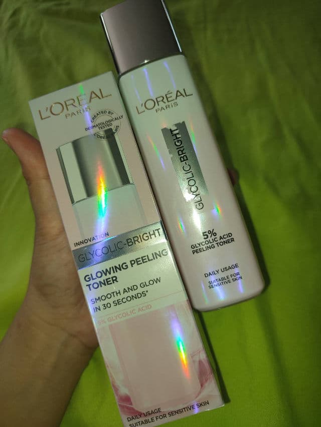 L'Oreal Paris Glycolic-Bright 5% Glycolic Acid Peeling Toner review photo by yokeyin