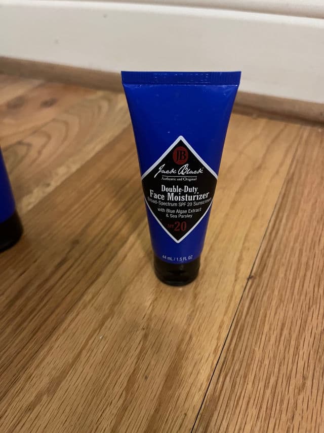 Jack Black Double Duty Face Moisturizer SPF 20 review photo by danib15