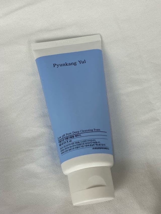 Low pH Pore Deep Cleansing Foam product review