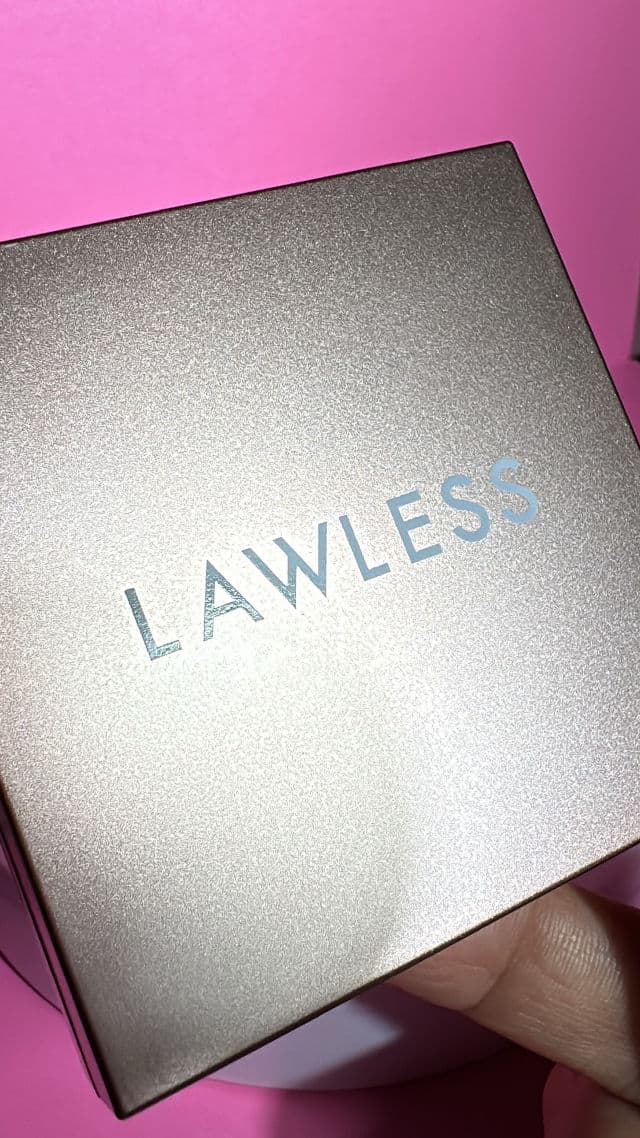 Lawless Vintage Love review photo by blogwitheva