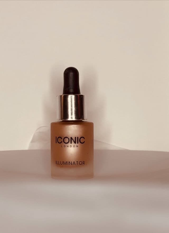 Iconic London Illuminator - Original review photo by ugcwitheva