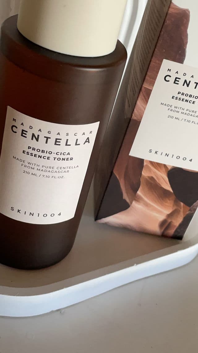 SKIN1004 Madagascar Centella Probio-Cica Essense Toner review photo by Girlyskincare