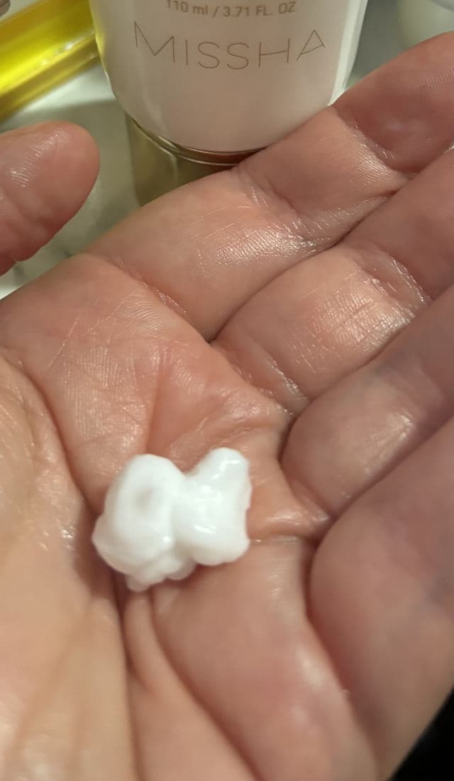 MISSHA Super Aqua Cell Renew Snail Sleeping Mask review photo by Janet Lovell