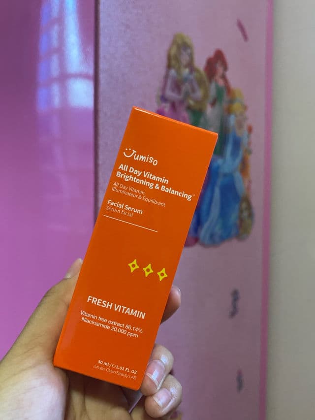 Jumiso All Day Vitamin Brightening & Balancing Facial Serum review photo by Janejane2204