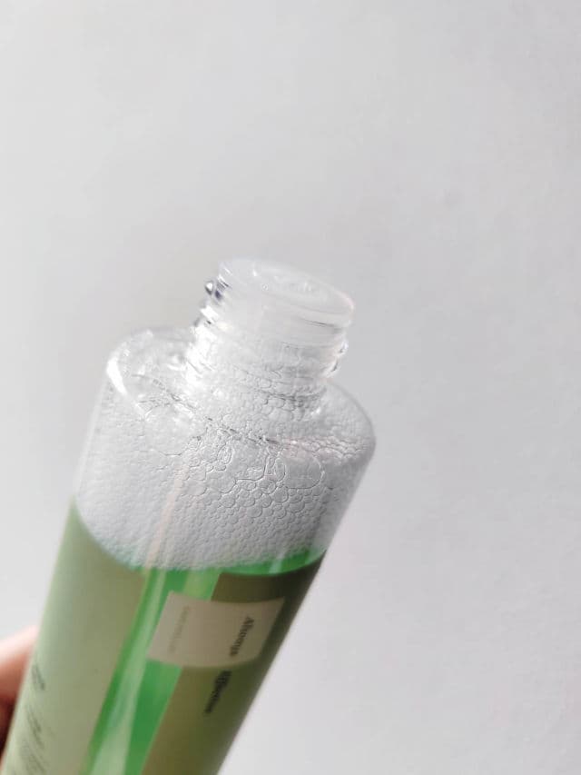 Veganifect. Clean & Glow Green Barley First Essence review photo by kaoriskincarejournal