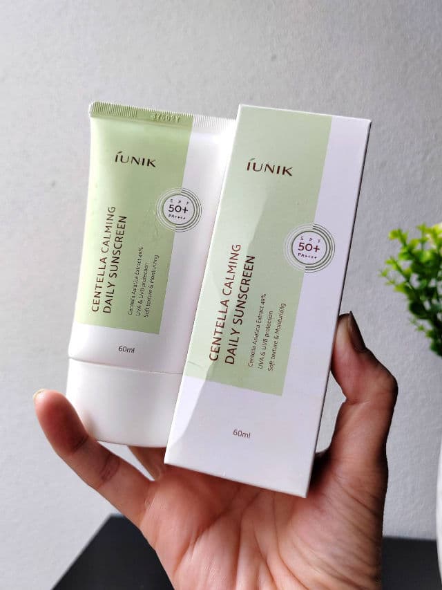 Iunik Centella Calming Daily Sunscreen SPF 50 PA++++ review photo by kaoriskincarejournal