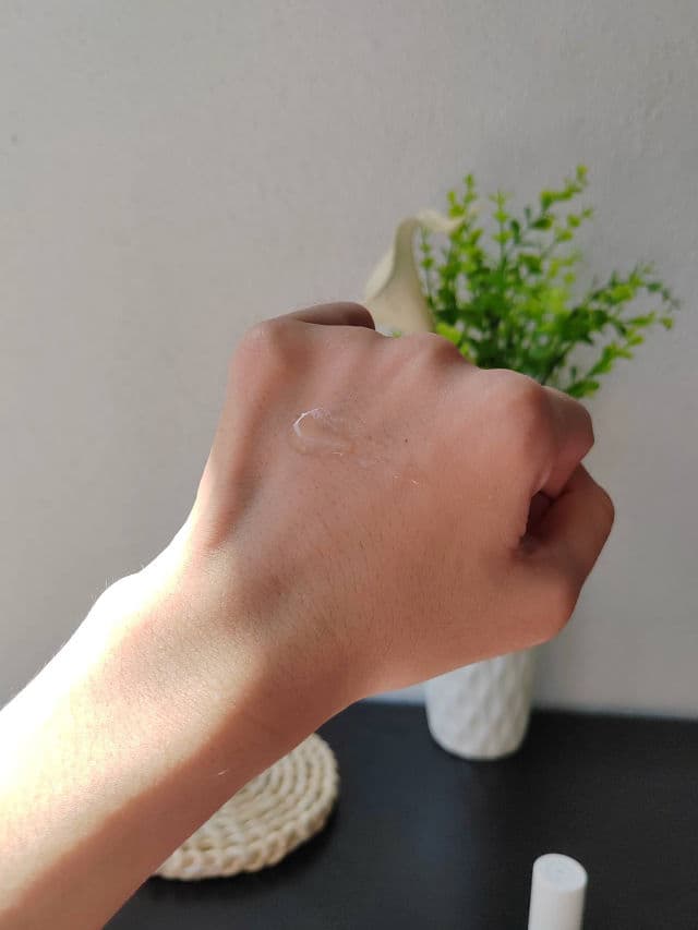 Bewants Phyto Collagen Eye Serum Stick review photo by kaoriskincarejournal