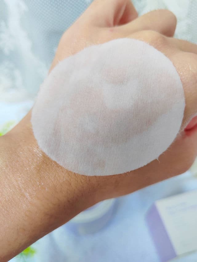 Sungboon Editor Meoru Podo Vita C Turn-Over Dark Spot Pad review photo by kaoriskincarejournal