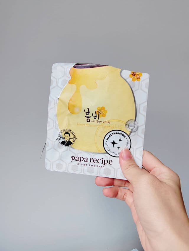PAPA RECIPE Bombee Whitening Honey Mask review photo by kaoriskincarejournal