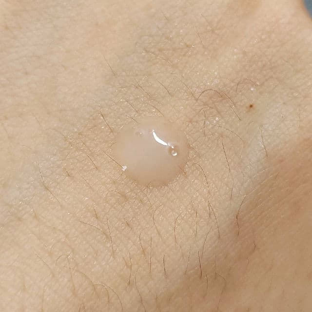 Sulwhasoo Concentrated Ginseng Brightening Spot Ampoule review photo by kaoribeautyjournal