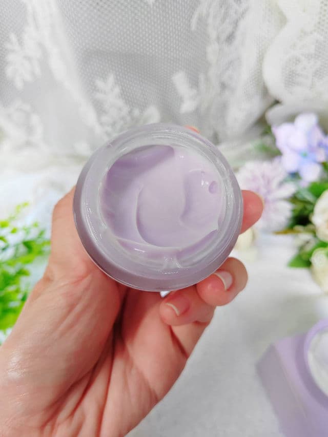 Sungboon Editor Meoru Podo Vita C Dark Spot Cream review photo by kaoriskincarejournal