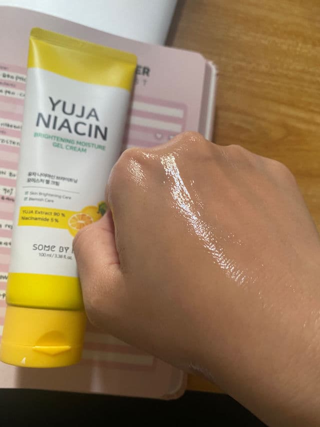 Some By Mi Yuja Niacin Brightening Moisture Gel Cream review photo by Hannahleeong