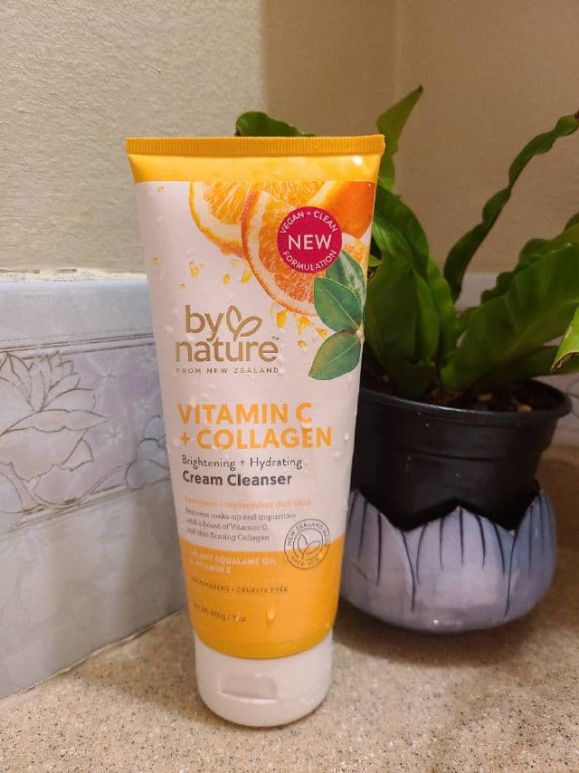 By Nature Vitamin C + Collagen Cream Cleanser review photo by AnnaSassin