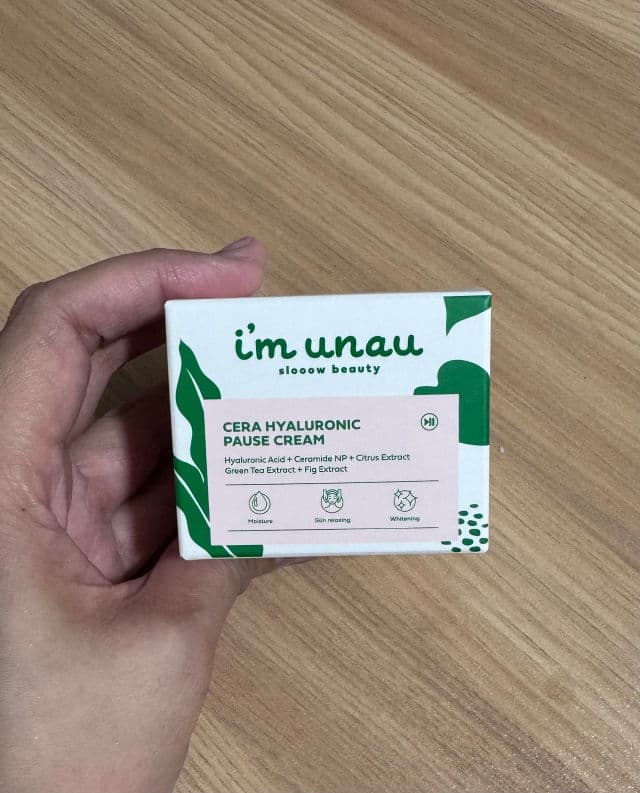 Cera Hyaluronic Pause Cream product review