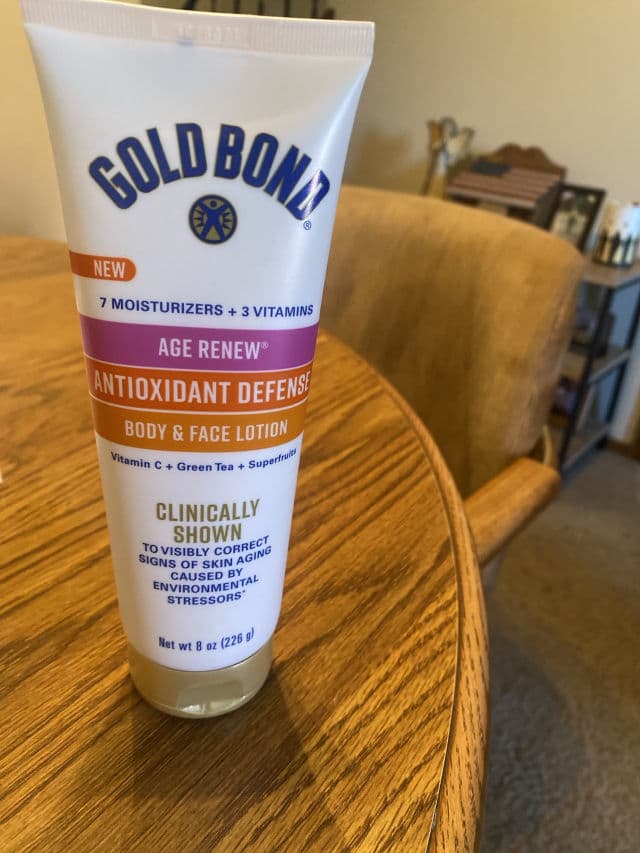 Gold Bond Body Bright Daily Body & Face Lotion review photo by chasi