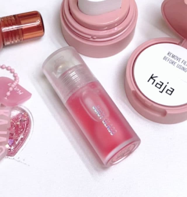 Kaja Rose Hip Spritz review photo by JHMBLRIA