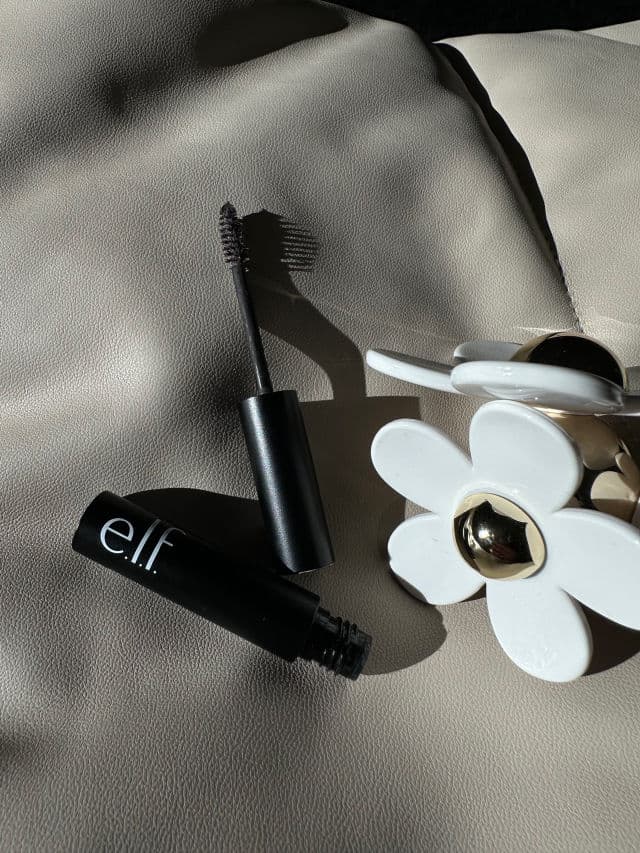 ELF Wow Tinted Brow Gel review photo by TonyaB