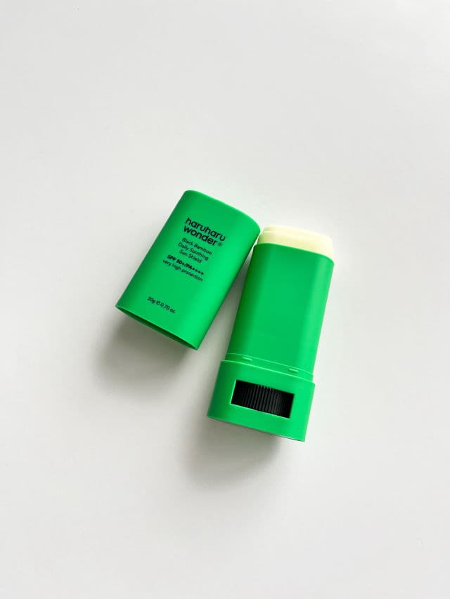 HaruHaru WONDER Black Bamboo Daily Soothing Sun Shield SPF50+ PA++++ review photo by iamwonderfullymade