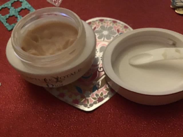 Dior Capture Totale Cell Energy review photo by Esther0316