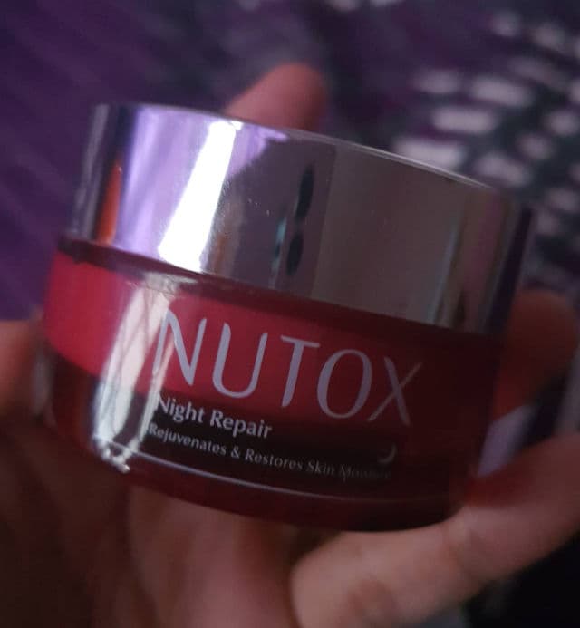 Nutox Youth Restoring Night Cream review photo by ikazulaikha