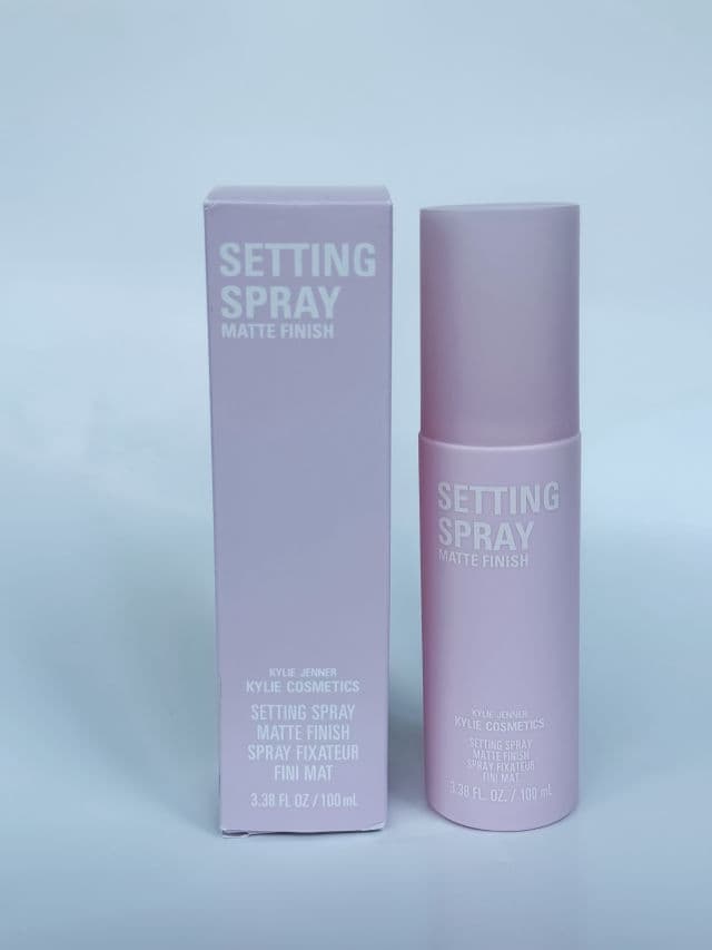 KYLIE COSMETICS Setting Spray review photo by tinarok