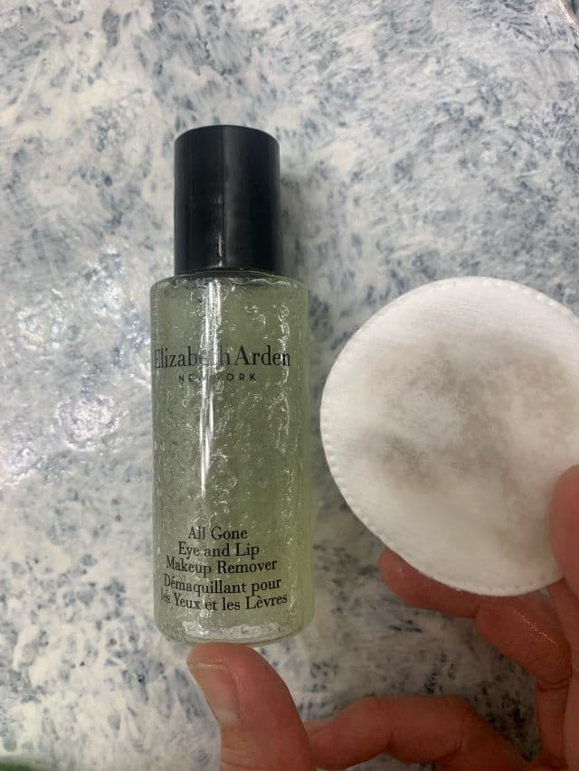 Elizabeth Arden All Gone Eye and Lip Makeup Remover review photo by AnjelicaBonya