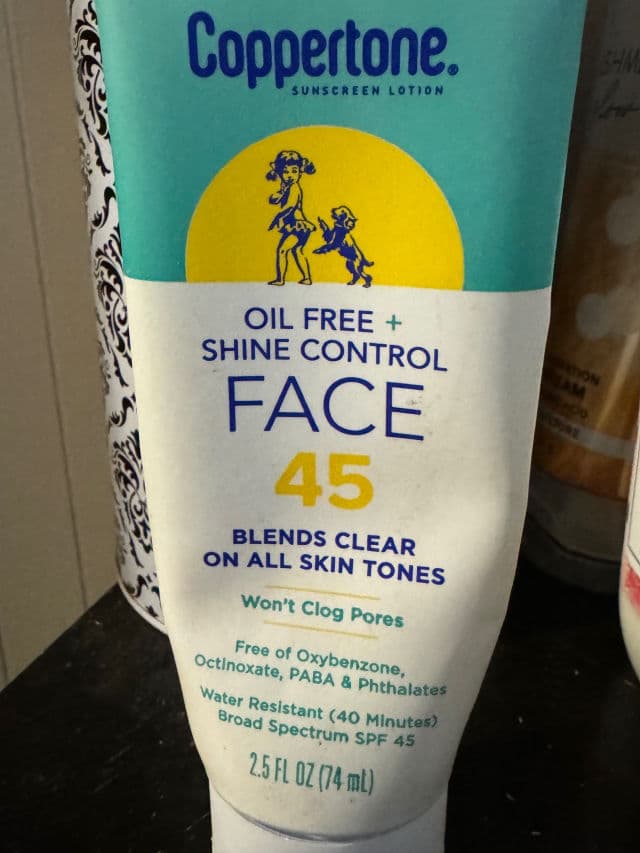 Coppertone Sunscreen Lotion Oil Free + Shine Control Face SPF 45 review photo by yessyD