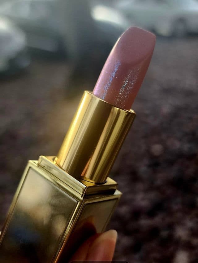 Tom Ford Sunlit Rose Lip Balm review photo by HtetHtetK