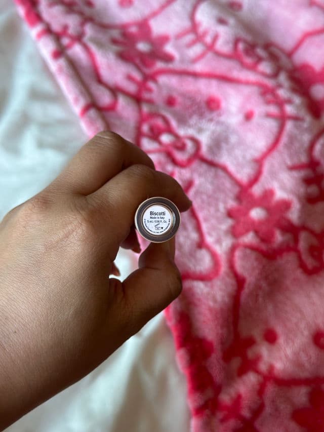 Too Faced Born This Way Ethereal Light Illuminating Smoothing Concealer review photo by milkysweetroll