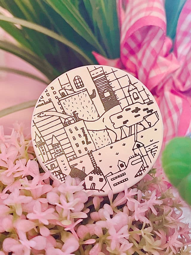 TOO COOL FOR SCHOOL Dinoplatz Lip Balm review photo by beebybabby