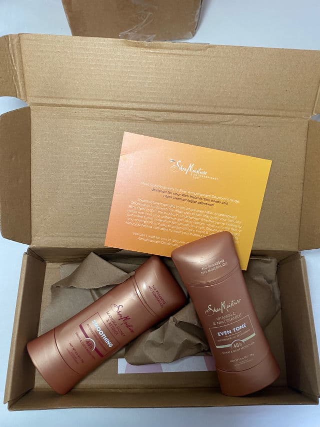 SheaMoisture Manuka Honey & Retinol Smoothing Antiperspirant Deodorant Stick review photo by ashleycaarvajal