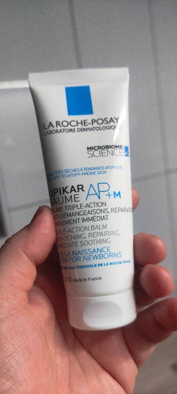 La Roche-Posay Lipikar Baume AP+ review photo by KasiaKnap