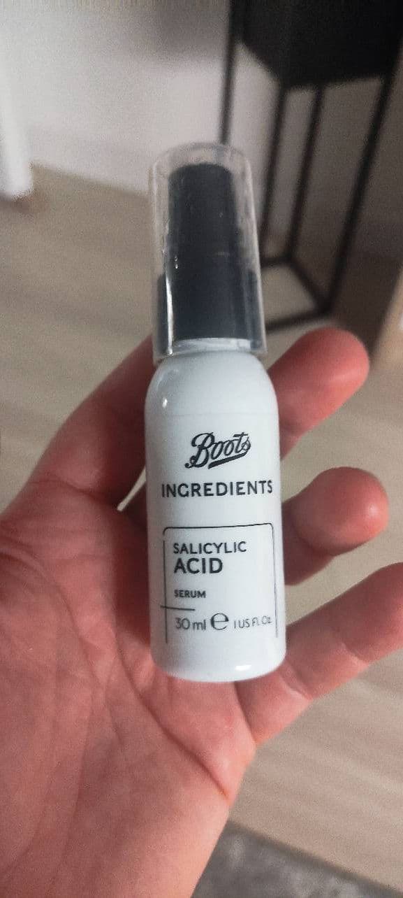 Boots Ingredients Salicylic Acid Serum review photo by KasiaKnap
