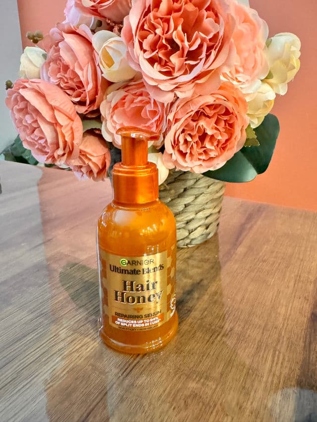 Garnier Whole Blends Hair Honey Repairing Leave-In Serum review photo by Daisy23