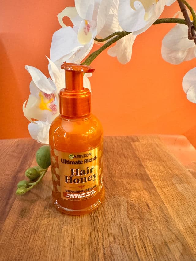 Garnier Whole Blends Hair Honey Repairing Leave-In Serum review photo by Daisy23
