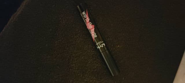 Nyx Cosmetics Worth The Hype Waterproof Mascara review photo by Twlightfox