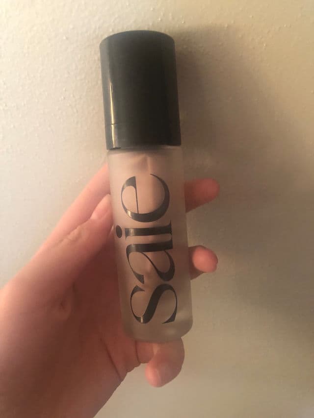 Saie Glowy Super Gel - Sunglow review photo by MollyLovesSkincare