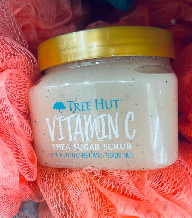 Tree Hut Vitamin C Shea Sugar Scrub review photo by Liliia7