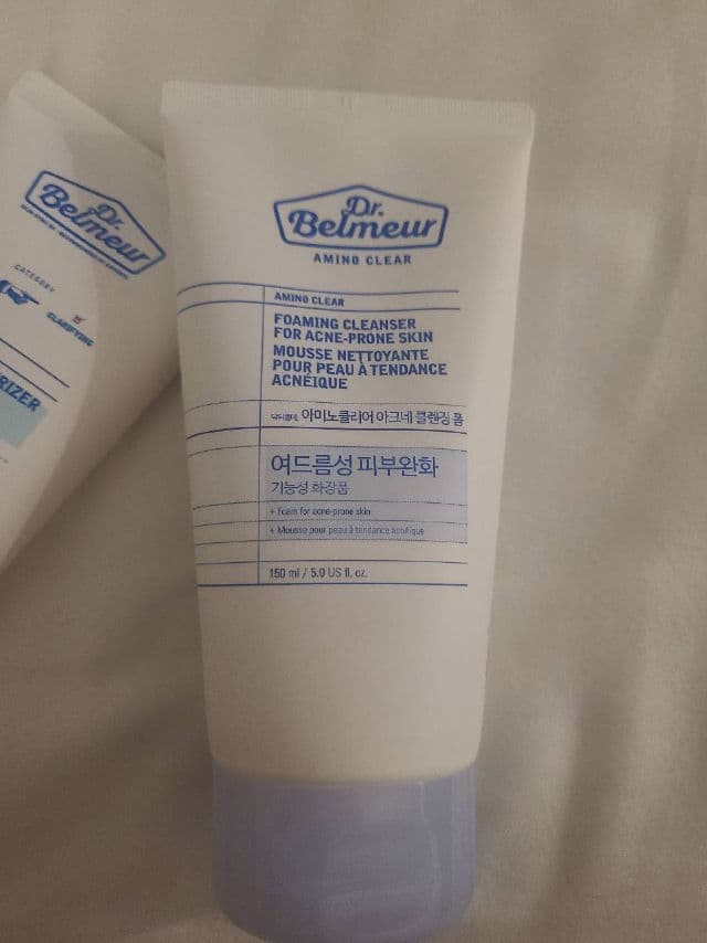 Dr.Belmeur Amino Clear Foaming Cleanser for Acne-Prone Skin review photo by charrlxtte
