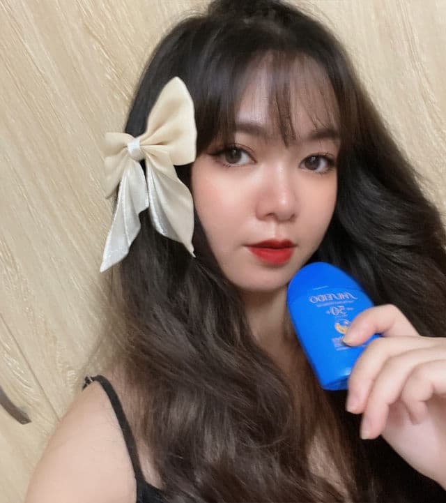 Shiseido Expert Sun Protector Face & Body Lotion SPF 50+ review photo by linhnhi91