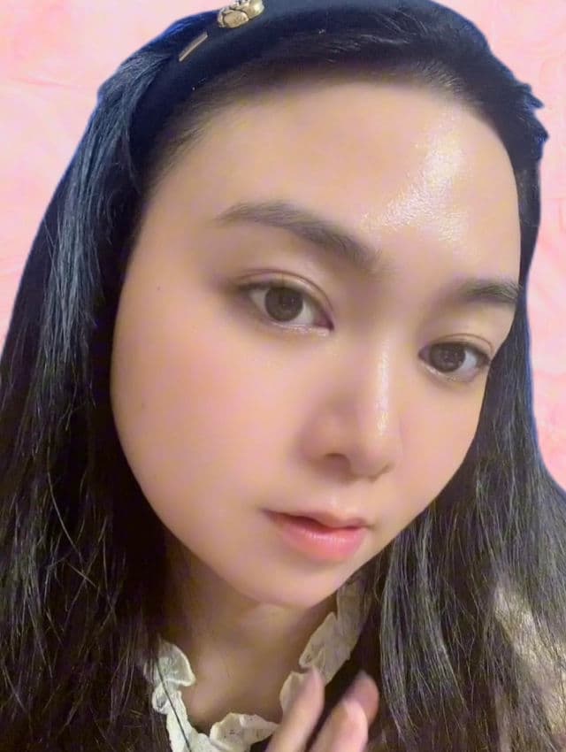 I'm Unau Cera Hyaluronic Pause Cream review photo by linhnhi91