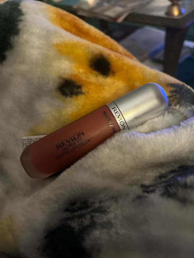 Revlon Ultra HD Matte Lipcolor 665 Intensity review photo by sunflwrs86