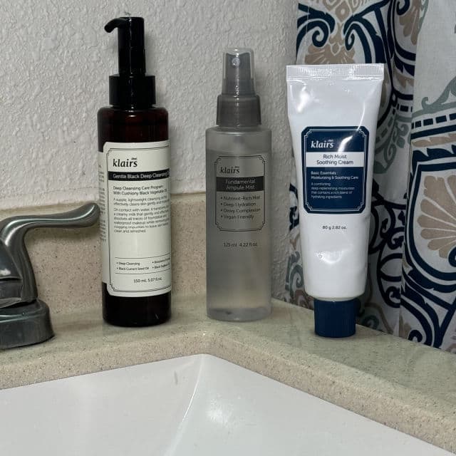 Dear, Klairs Rich Moist Soothing Cream review photo by StephNickol