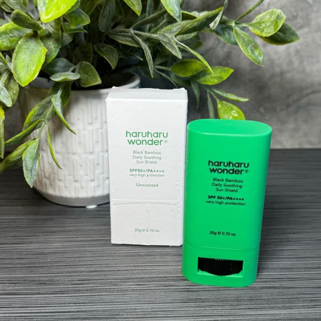 HaruHaru WONDER Black Bamboo Daily Soothing Sun Shield SPF50+ PA++++ review photo by StephNickol