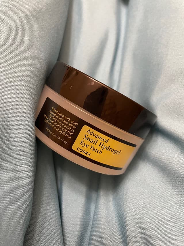 COSRX Advanced Snail Hydrogel Eye Patch review photo by youarebeautie
