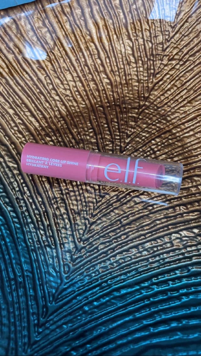 ELF Hydrating Core Lip Shine with Vitamin E review photo by youarebeautie