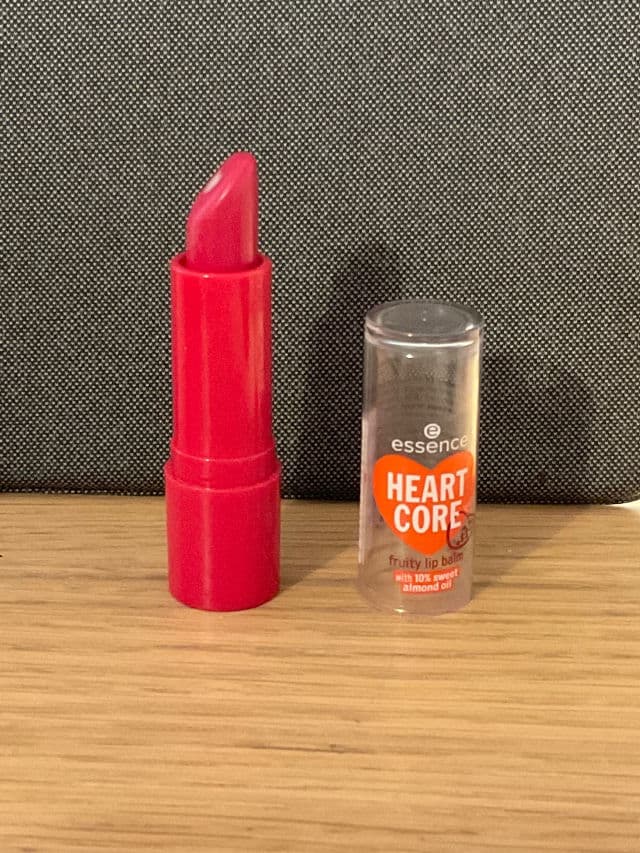 Essence Heart Core Fruity Lip Balm - 01 Crazy Cherry review photo by sunny09