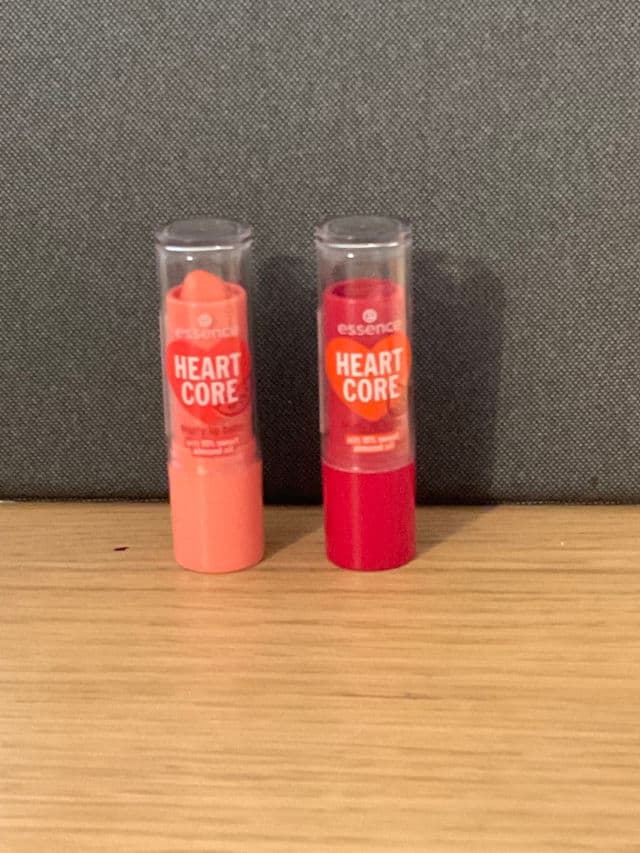 Essence Heart Core Fruity Lip Balm - 01 Crazy Cherry review photo by sunny09
