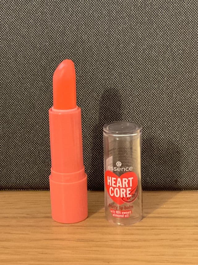Essence Heart Core Fruity Lip Balm - 01 Crazy Cherry review photo by sunny09
