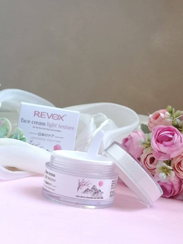 Revox Japanese Ritual Face Cream Light Texture review photo by Josephine13